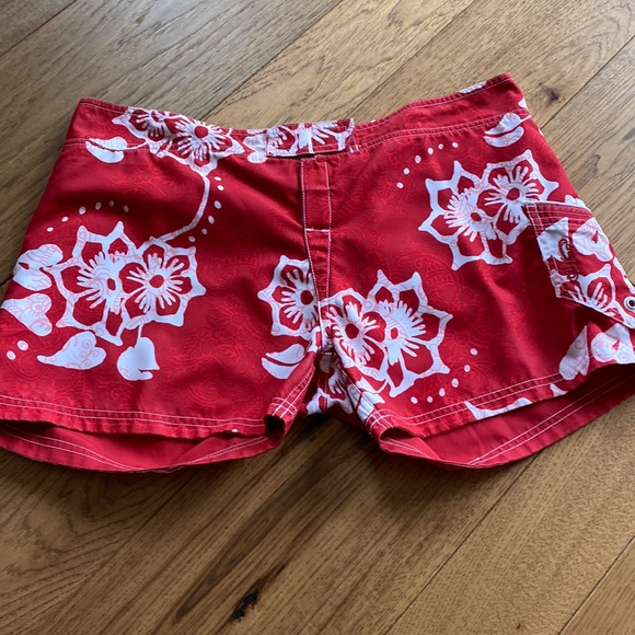 Crazy Shirts Hawaiian Print Reversible 